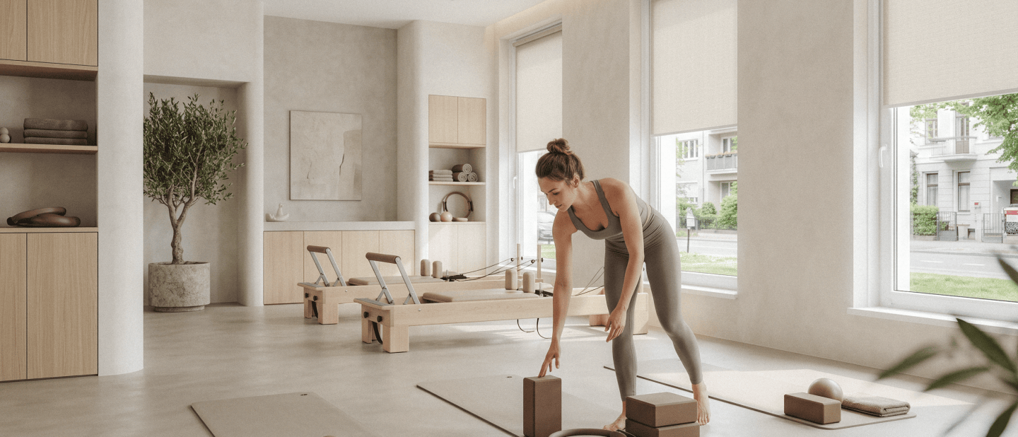 Fenster im Pilates-Studio - wie sorgen Sie für Komfort, angenehmes Licht und Privatsphäre?